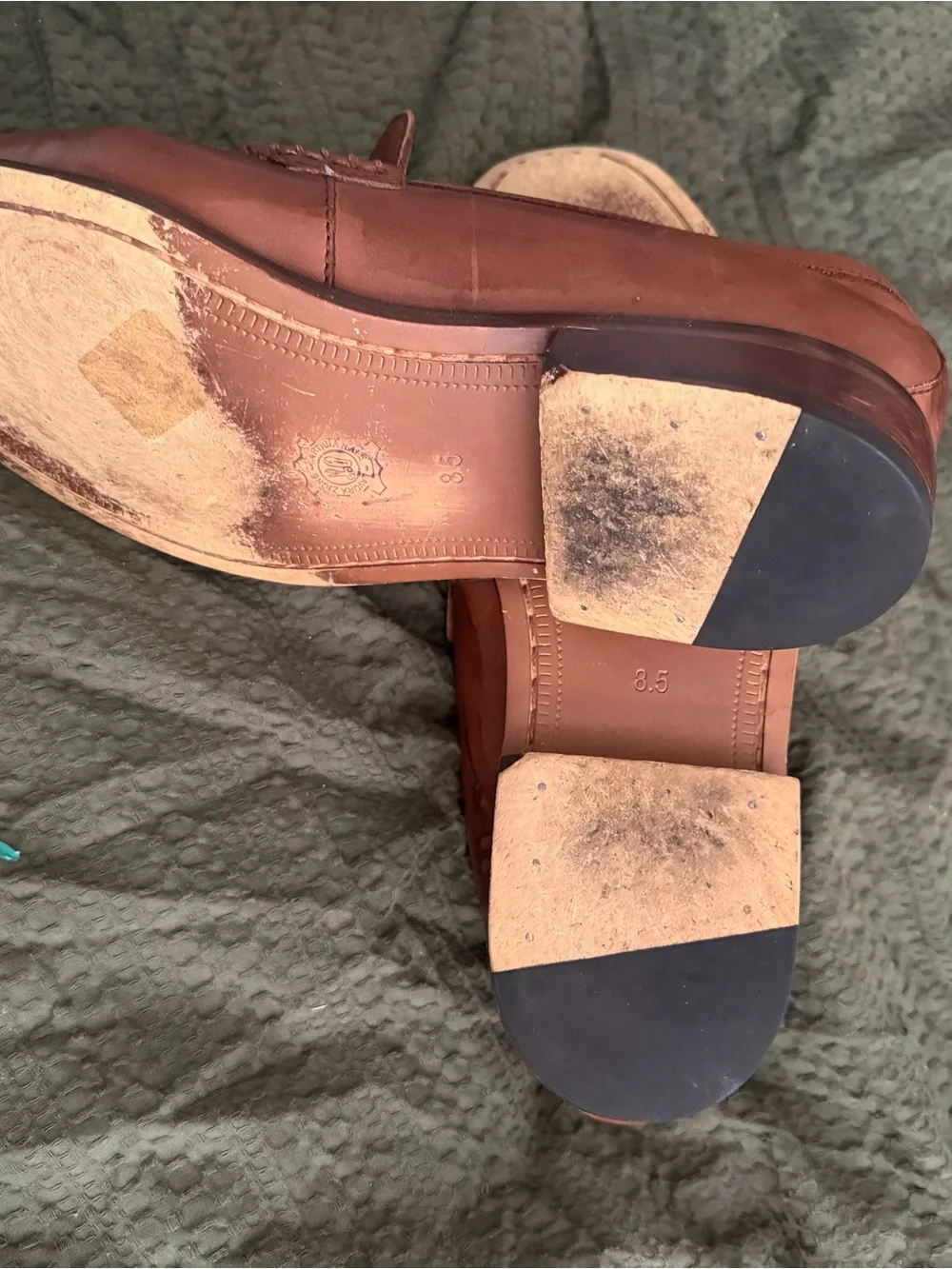 Banana Republic Chestnut Brown Leather Penny Loafers